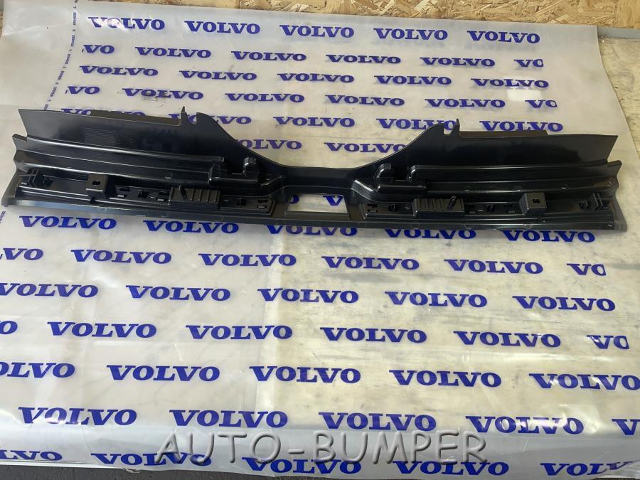 Volvo XC40 2017- Накладка панели багажника 31440884